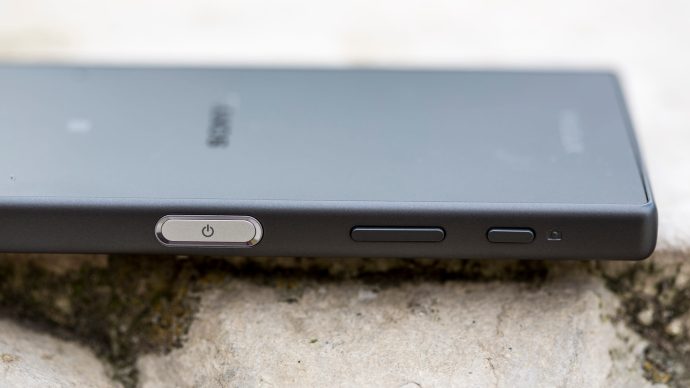Sony Xperia Z5 Compact преглед